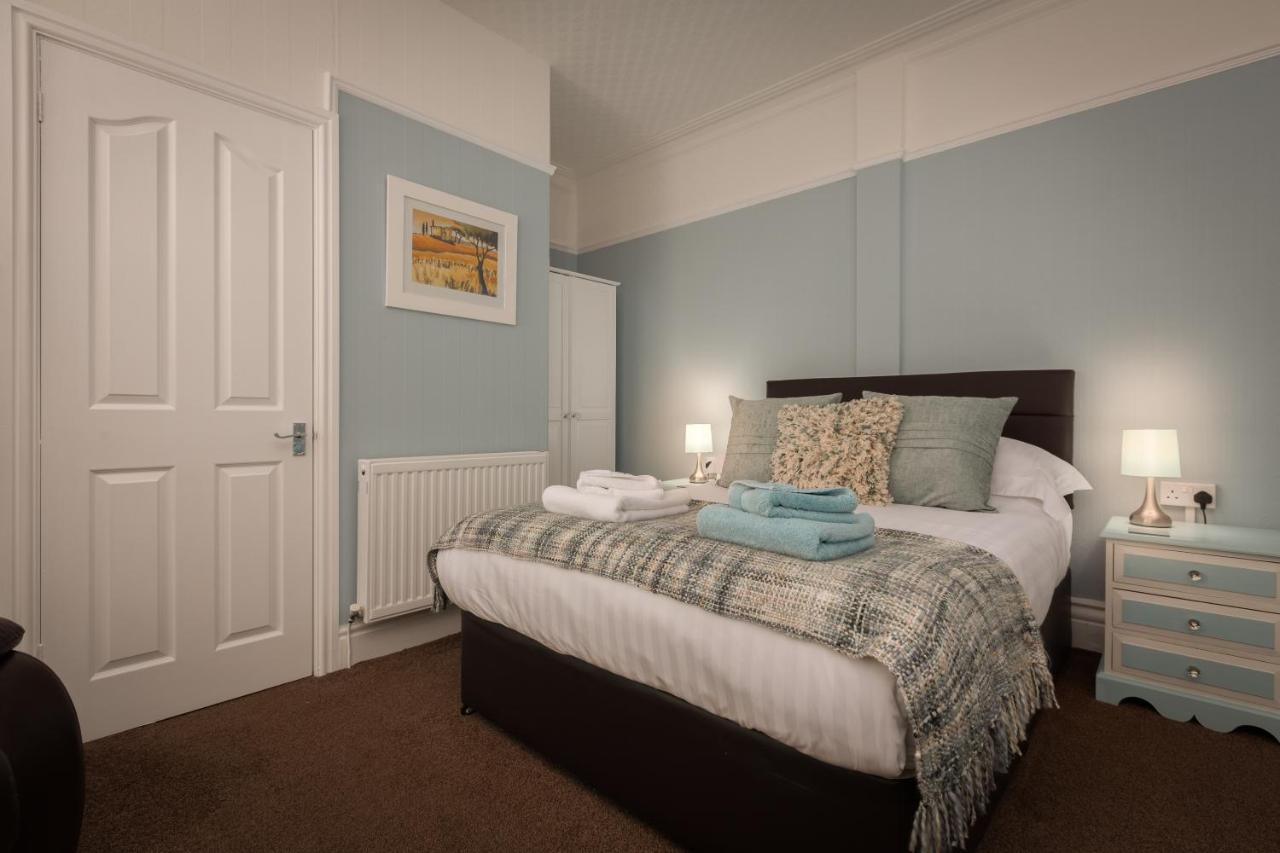 Гостевой дом The Beechcliffe - Over 35's Only 3*